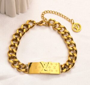 سوار السلسلة الفاخرة بنقش مميز