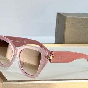نظارة شمسية بولغري وردية Bvlgari Serpenti